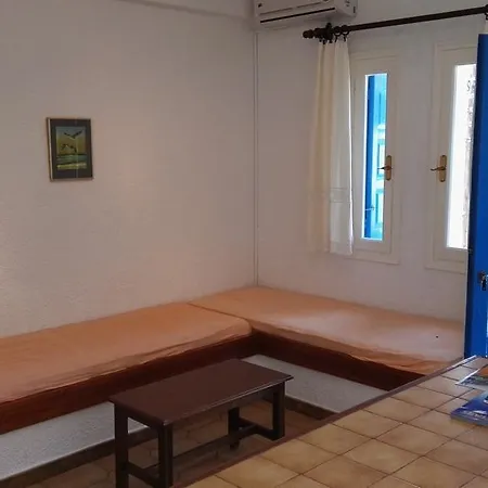 House Near Sea Γαύριο